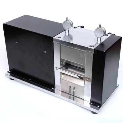 Prensa de planchar de escritorio del equipo de laboratorio de la batería con el control de la temperatura para el litio Ion Battery Lab